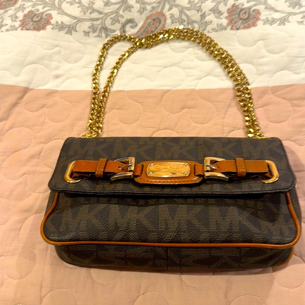 Gorgeous Michael Kors bag